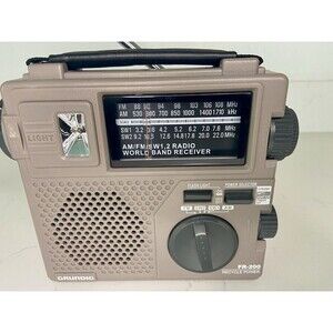 Grundig FR-200 AM/FM/SW1 SW2 World Band Receiver Emergency Dynamo Radio